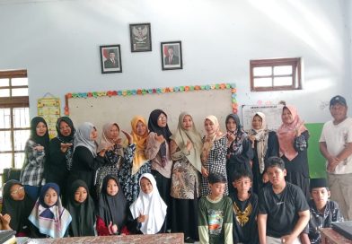 Pembagian Rapor Jadi Momentum Evaluasi dan Kolaborasi Orang Tua dengan Madrasah