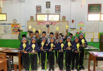 MI Al Hikam Gelar Seleksi Olimpiade Matematika, Empat Siswa Melaju ke Tingkat Kabupaten